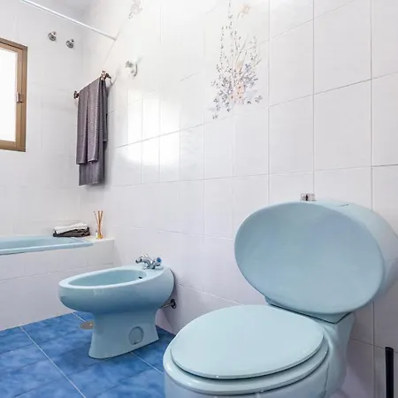 3 Bedroom Awesome In 度假居 *