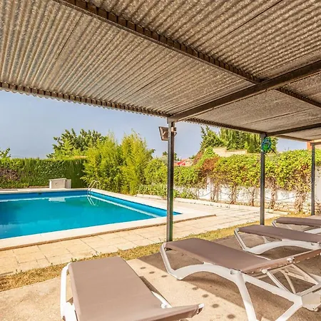 3 Bedroom Awesome In